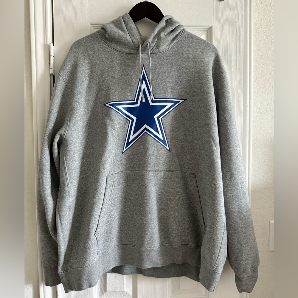 Nike Men's Gray NFL Dallas Cowboys Pullover Hoodie, Size XXL